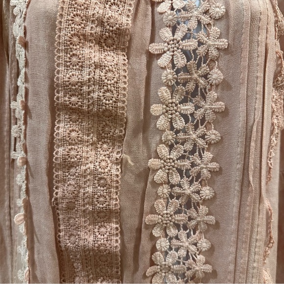 POL Rose Blush Pink Off The Shoulder Lace Appliqué Boho Top Blouse Med - Picture 3 of 8